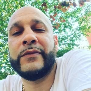 Meet your Posher, Ray